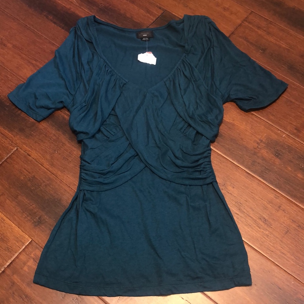 Deletta women’s size medium shirt brand new